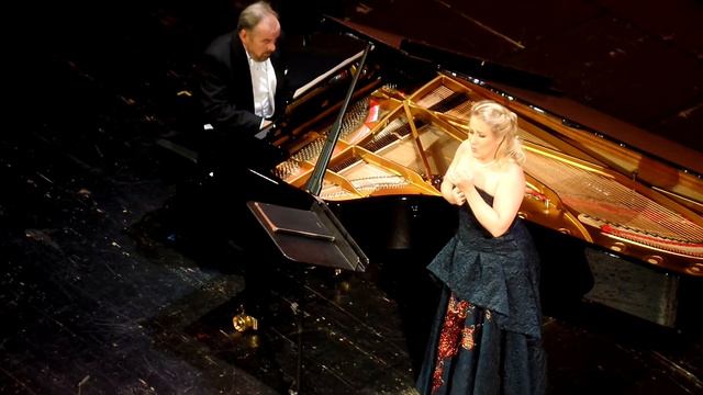Diana Damrau - Massenet: Adieu, notre petite table (Munich, 20.07.17) смотреть онлайн