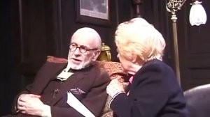 Зигмунд Фрейд про отношения с дочерью Анной Фрейд (русский дублированный перевод)