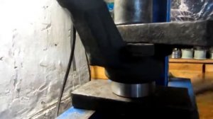 Замена подшипника переднего колеса ниссан