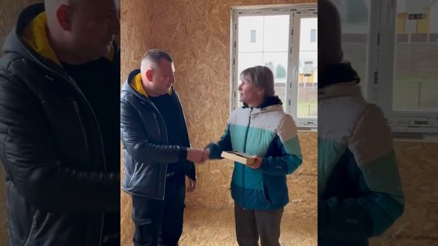 Строительная компания НА УРОВНЕ MSK | Дома из СИП панелей | Видеоотзыв, поселок Федчино Лайк смотреть онлайн