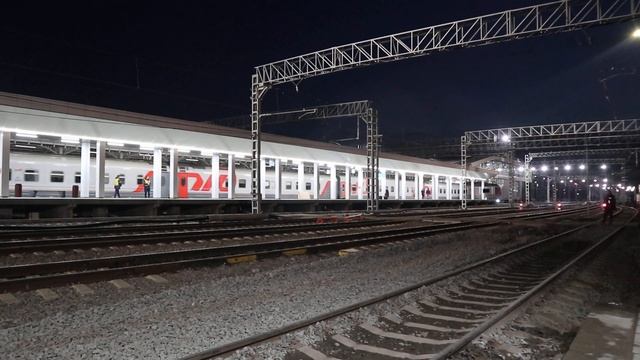 Отправление второго в истории поезда с Восточного вокзала смотреть онлайн