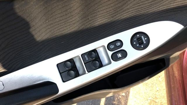 Купить Хендай Солярис (Hyundai Solaris) 2011 г. с пробегом бу в Саратове Автосалон Элвис смотреть онлайн