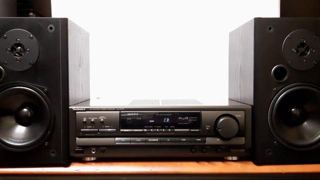 Technics SA EX310 Yamaha NS G30 part 1 смотреть онлайн