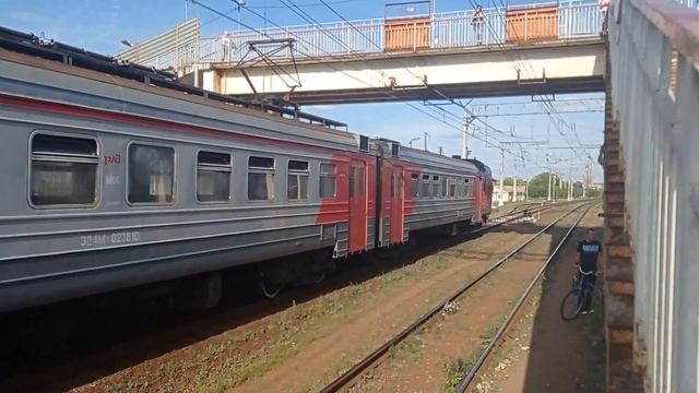 Электропоезд ЭД4М-0236 с сообщением Крутое-Нижегородская(Горьковское направление). смотреть онлайн