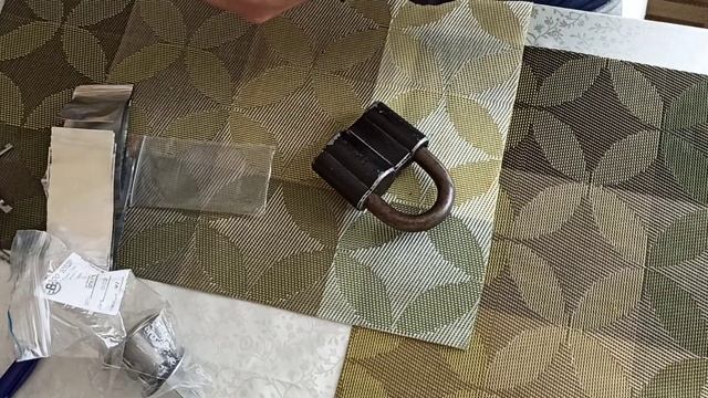 Вскрытие навесного замка ЧЗ
