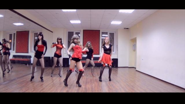 ДЕВУШКИ | ТАНЦЫ ГО-ГО | freeway | go-go dance | Angela Ricci -- So Good смотреть онлайн