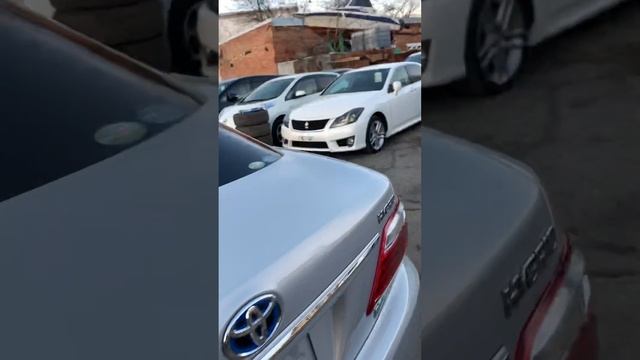 Toyota CROWN HYBRID 2010 смотреть онлайн