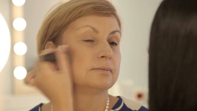 Научи клиента делать макияж?!!тон от Mary Kay!The use of cosmetics Mary Kay! смотреть онлайн