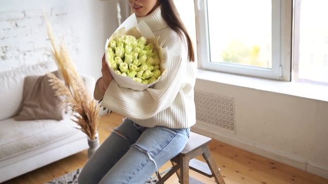 Букет из 41 белой розы (Кения) 40 см Standart смотреть онлайн