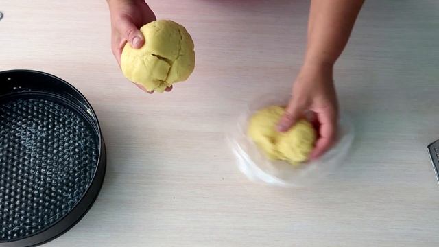 Песочный тертый пирог с вареной сгущенкой Какой же он вкусный смотреть онлайн