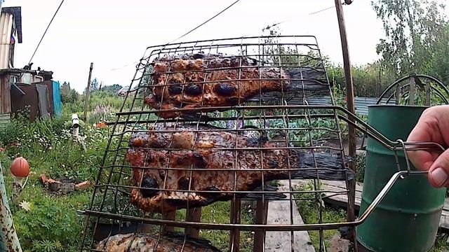 готовим карасей на мангале смотреть онлайн