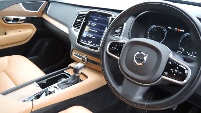 152 Volvo XC90 D5 Momentum | Volvo Cars Waterford смотреть онлайн