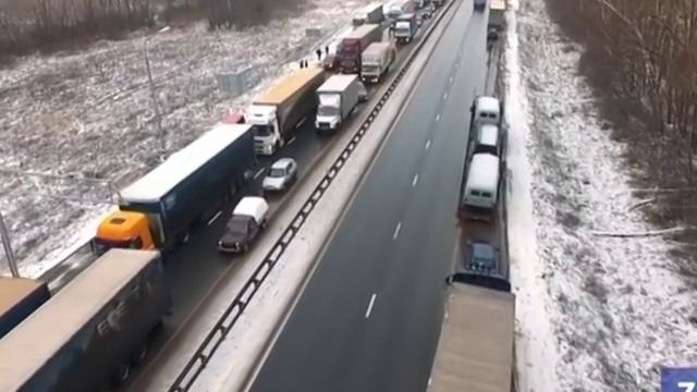 Дальнобойщики смогут рассчитаться за проезд по федеральным трассам постфактум смотреть онлайн