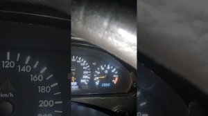 мерс w202 m111 повышенные обороты  плавают нестабильные обороты