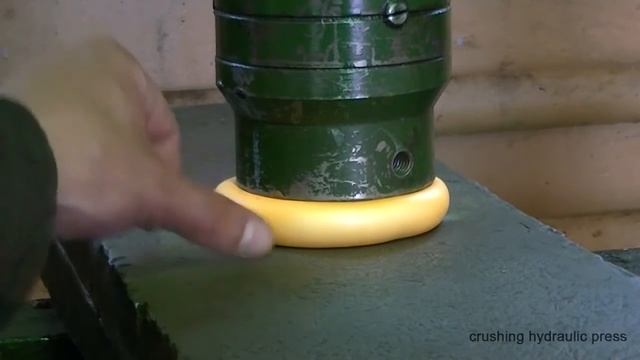 АНТИ СТРЕСС МЯЧИК ИЗ МУКИ ПОД ПРЕССОМ смотреть онлайн