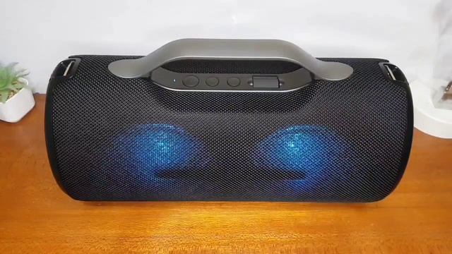 Eggel Elite XL 2 VS Xdobo X9 | Sound Battle Speaker Bluetooth смотреть онлайн
