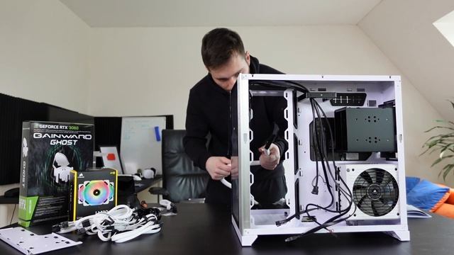 Building my new gaming & editing PC - Ryzen 5 5600x & RTX 3060 (CS:GO & Minecraft benchmarks) смотреть онлайн