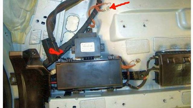 Mercedes Benz ML | Component Locations - 9 смотреть онлайн