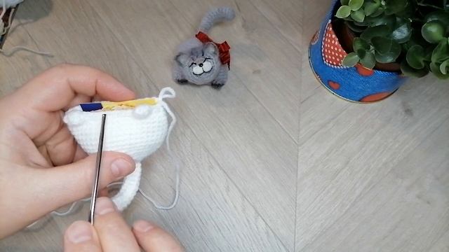 Котик- магнитик крючком смотреть онлайн