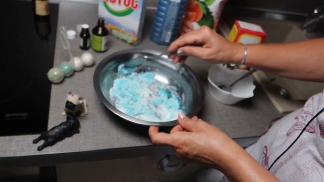 Таблетки для унитаза Своими руками Сделала сама Toilet freshener DIY смотреть онлайн