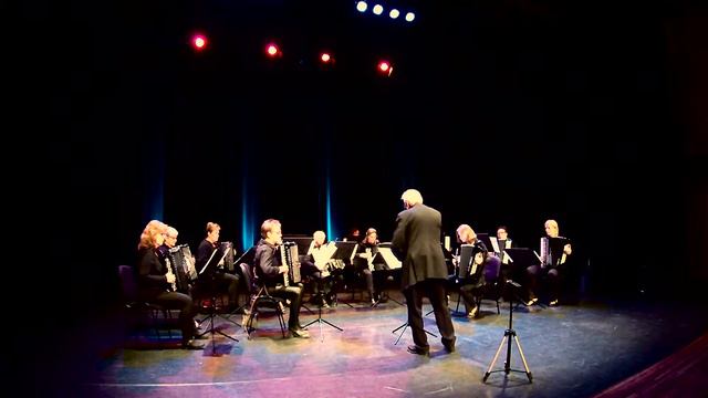 Johann Sebastian Bach, Brandenburg Concerto No. 2, part 1; Accordion orchestra AVAZ, Arnhem смотреть онлайн