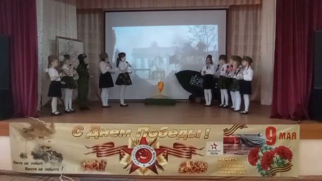 "9 Мая" - вокальный ансамбль "Заряница" смотреть онлайн