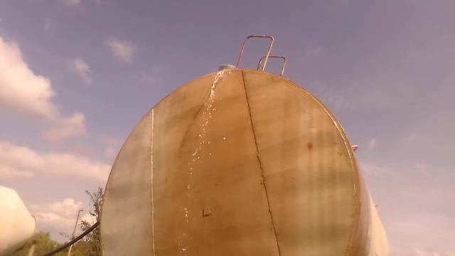 9 09 22 решено: за эту воду платят те, кто ней не пользуется, 10 гривен в месяц итого 120 в год смотреть онлайн