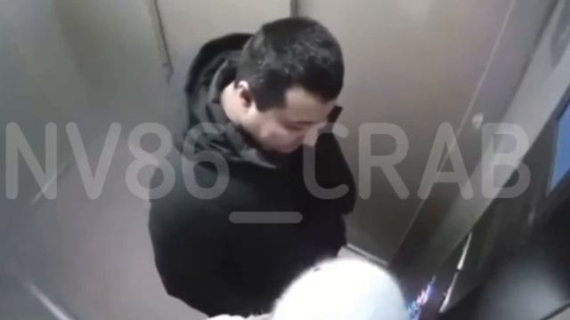 В Сургуте поймали мужчину, пристававшего к девочке в лифте смотреть онлайн