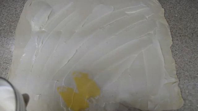 ВКУСНЕЙШИЕ РУЛЕТЫ НА СЛОЁННОМ ТЕСТЕ смотреть онлайн