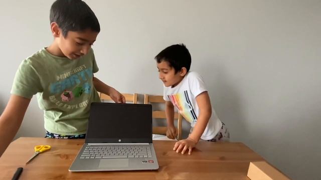 Unboxing our new HP Laptop 14! Ryzen 7 5700U, 16GB RAM, 1TB SSD. fq1040ca смотреть онлайн