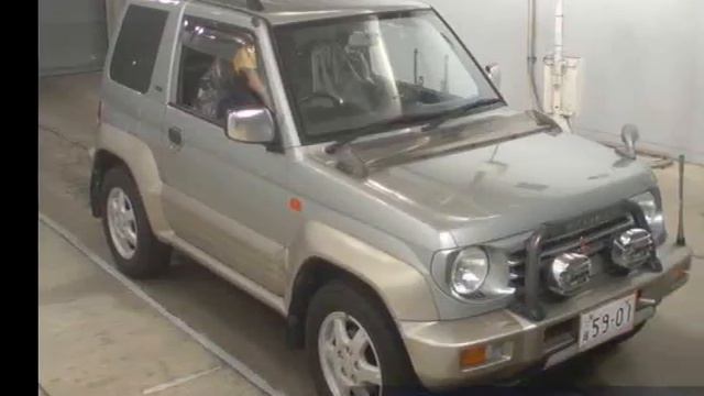 1997 MITSUBISHI PAJERO JUNIOR _LTD_4WD H57A смотреть онлайн