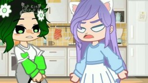 Лана,Йоши и Ева | Йоши звонит Лане |