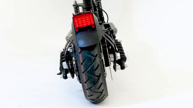 Электросамокат LEVIN