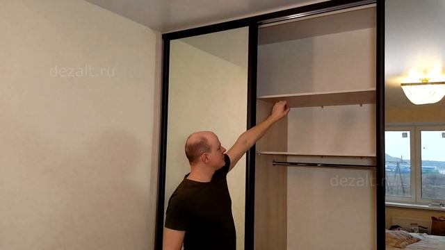 Шкаф-купе с зеркальным фасадом смотреть онлайн