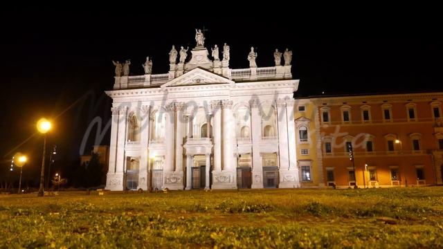 Glitch effect. Basilica San Giovanni in Laterano. Night. Rome, Italy смотреть онлайн