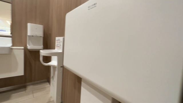 【GINZA SIX】 B2F смотреть онлайн