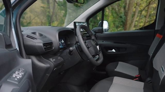 İÇİYLE DIŞIYLA YENİ CITROEN BERLINGO - ELEKTRİKLİ MOTOR GELİYOR MU? FİYATI NE OLACAK? смотреть онлайн