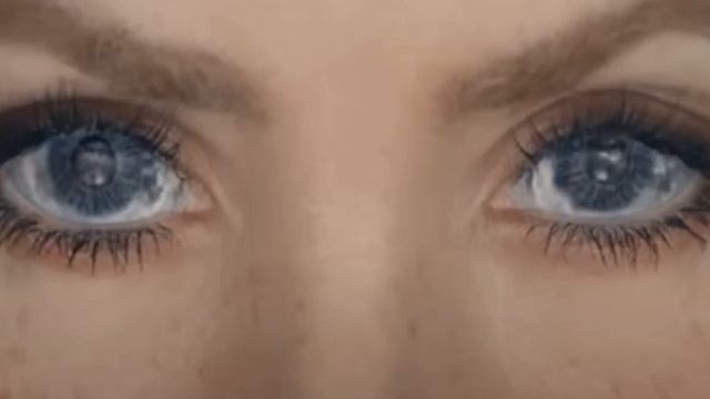 Шакира DON'T YOU WORRY клип про переговоры смотреть онлайн