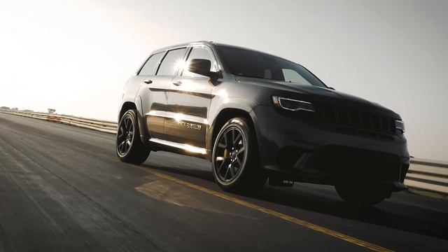 1000 HP Trackhawk by Hennessey // Test Drive With Our Techs! смотреть онлайн