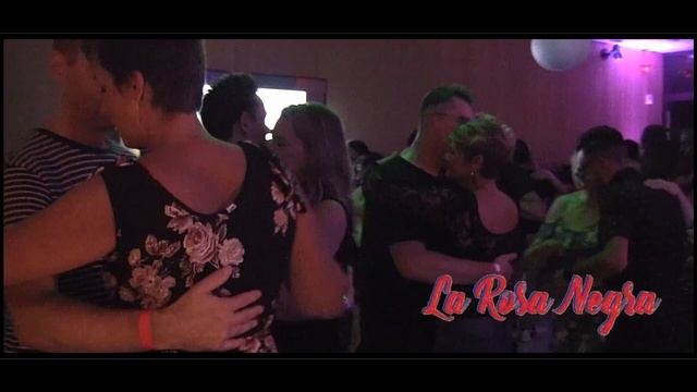 Tarraxa Dance Baixinhas Yudi Fox Kizomba Dance La Rosa Negra смотреть онлайн