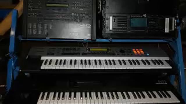 medley twist 01 смотреть онлайн