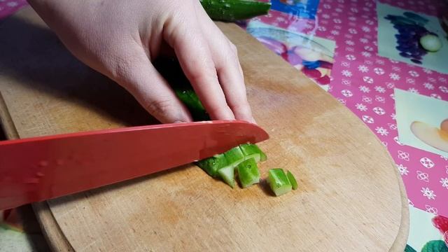 ?Чудесный Салатик, который никогда не надоест! Мега вкусно и мега быстро! Салаты на праздничный сто смотреть онлайн
