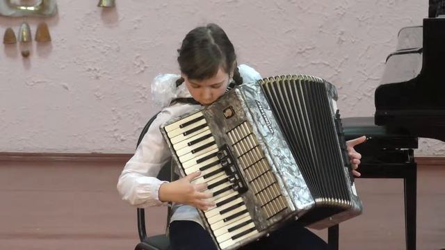 Судакова Алина, Баканов «Французская открытка» смотреть онлайн