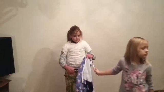 Challenge! 100 СЛОЁВ ОДЕЖДЫ) смотреть онлайн