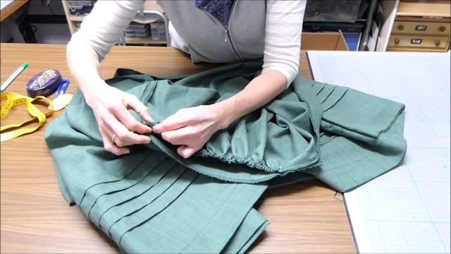 Шью новую модель юбки изо льна?Пошив и показ смотреть онлайн