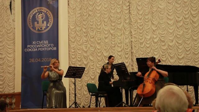 К.М.Вебер трио соль минор для флейты,виолончели и клавира смотреть онлайн