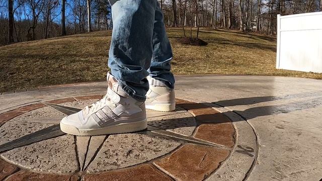 Forum 84 Hi - Orbit Grey - ON FOOT смотреть онлайн