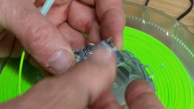 Cube 3D Printer Jammed? Repair your PLA Cartridge. This is the way. смотреть онлайн