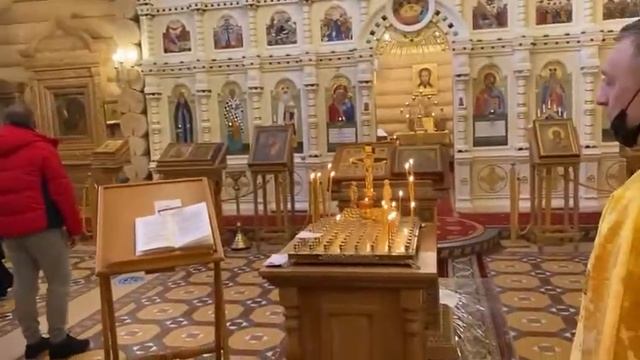 Божественная литургия 7 февраля 2021 года Собор новомучеников и исповедников Церкви Русской смотреть онлайн