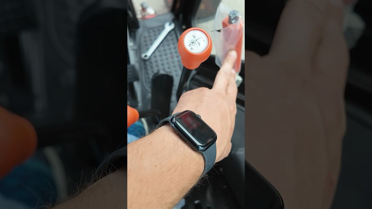 Управление новым Беларус-82.3 #фермер #tractor #новыйбеларус #shorts #farmer смотреть онлайн